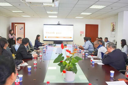 馬來西亞訪團蒞臨日托光伏，共筑可持續發展之路